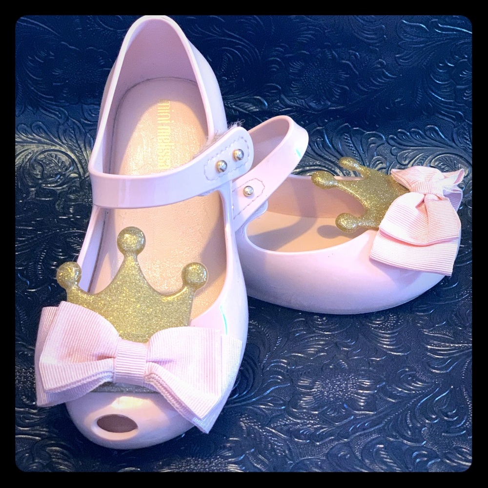 Mini Melissa pink shoes